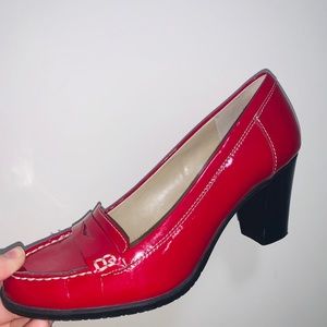 Bandolino red heels